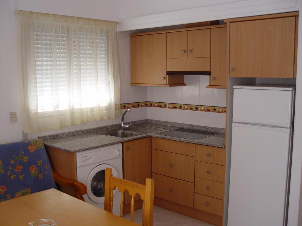 אורופסה דל מר Apartamentos Parada חדר תמונה